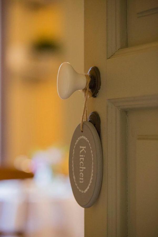 Dependance Royale Bed and Breakfast Caserta Exteriör bild