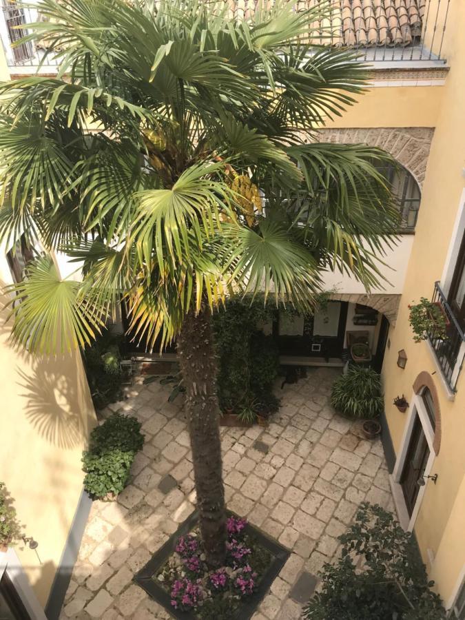 Dependance Royale Bed and Breakfast Caserta Exteriör bild