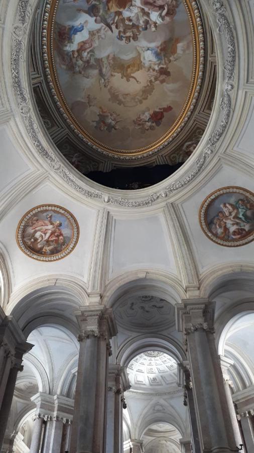 Dependance Royale Bed and Breakfast Caserta Exteriör bild
