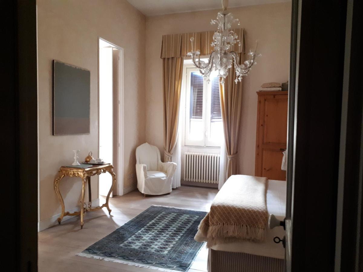 Dependance Royale Bed and Breakfast Caserta Exteriör bild