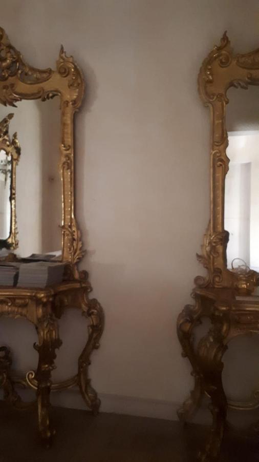 Dependance Royale Bed and Breakfast Caserta Exteriör bild
